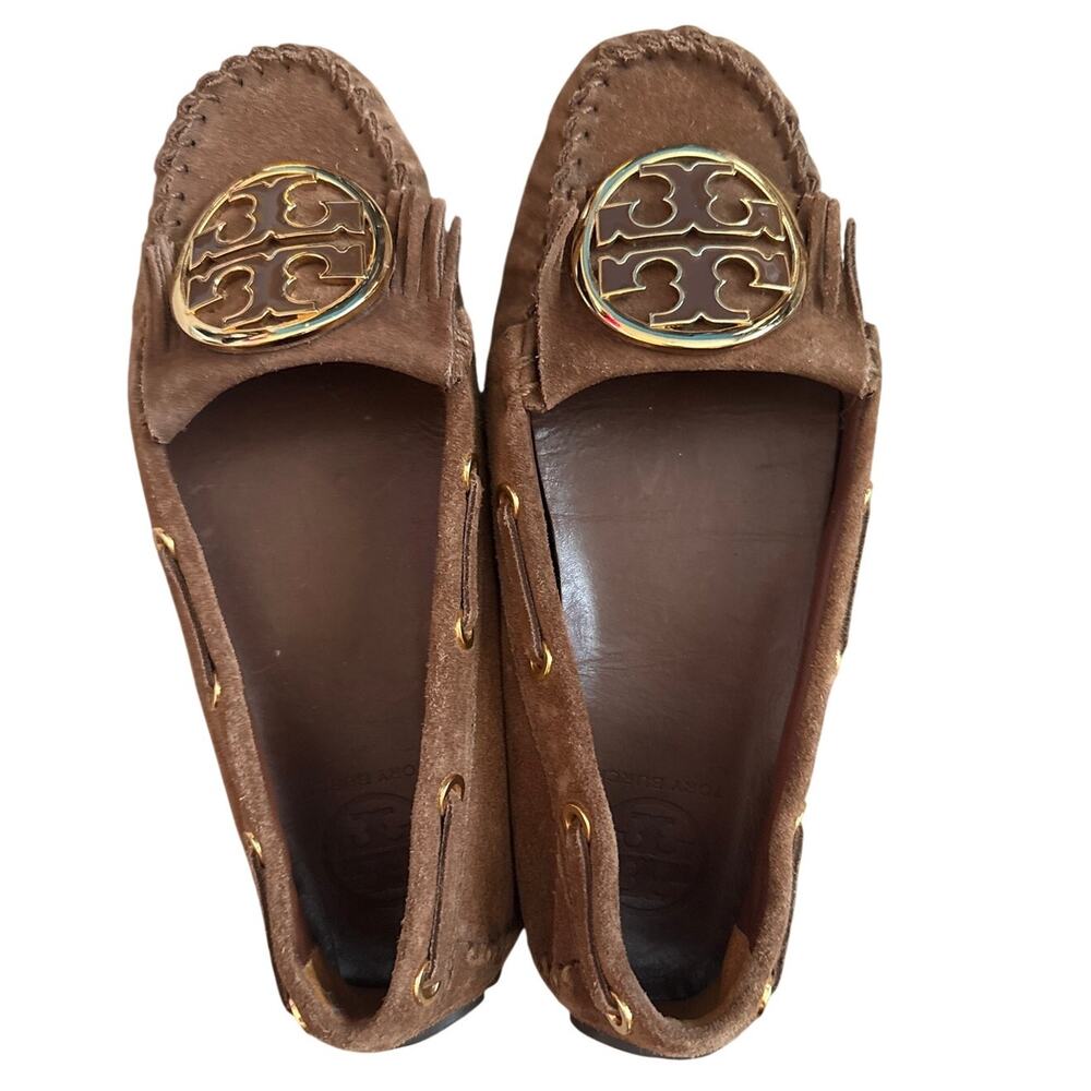 Tory Burch Alexandra Split Suede‎ Moccasin Loafer Gold Medallion Size 5 1/2